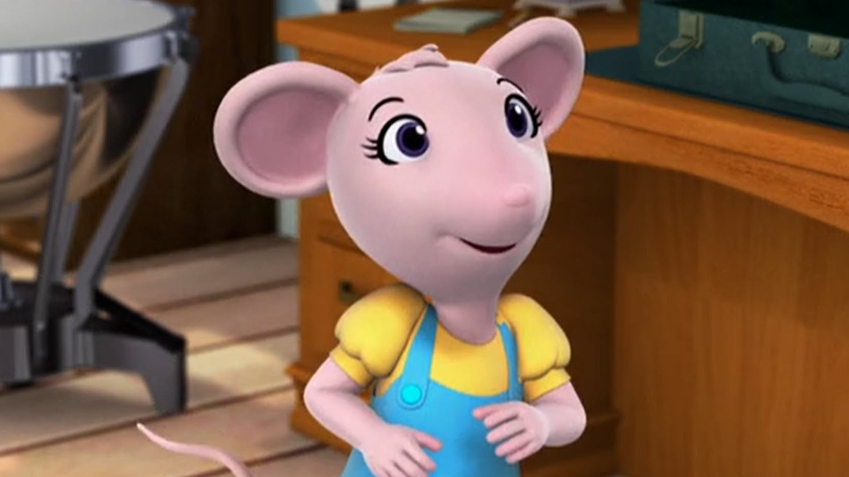 Angelina and Super Polly | Angelina's Dance Like a Cake Day