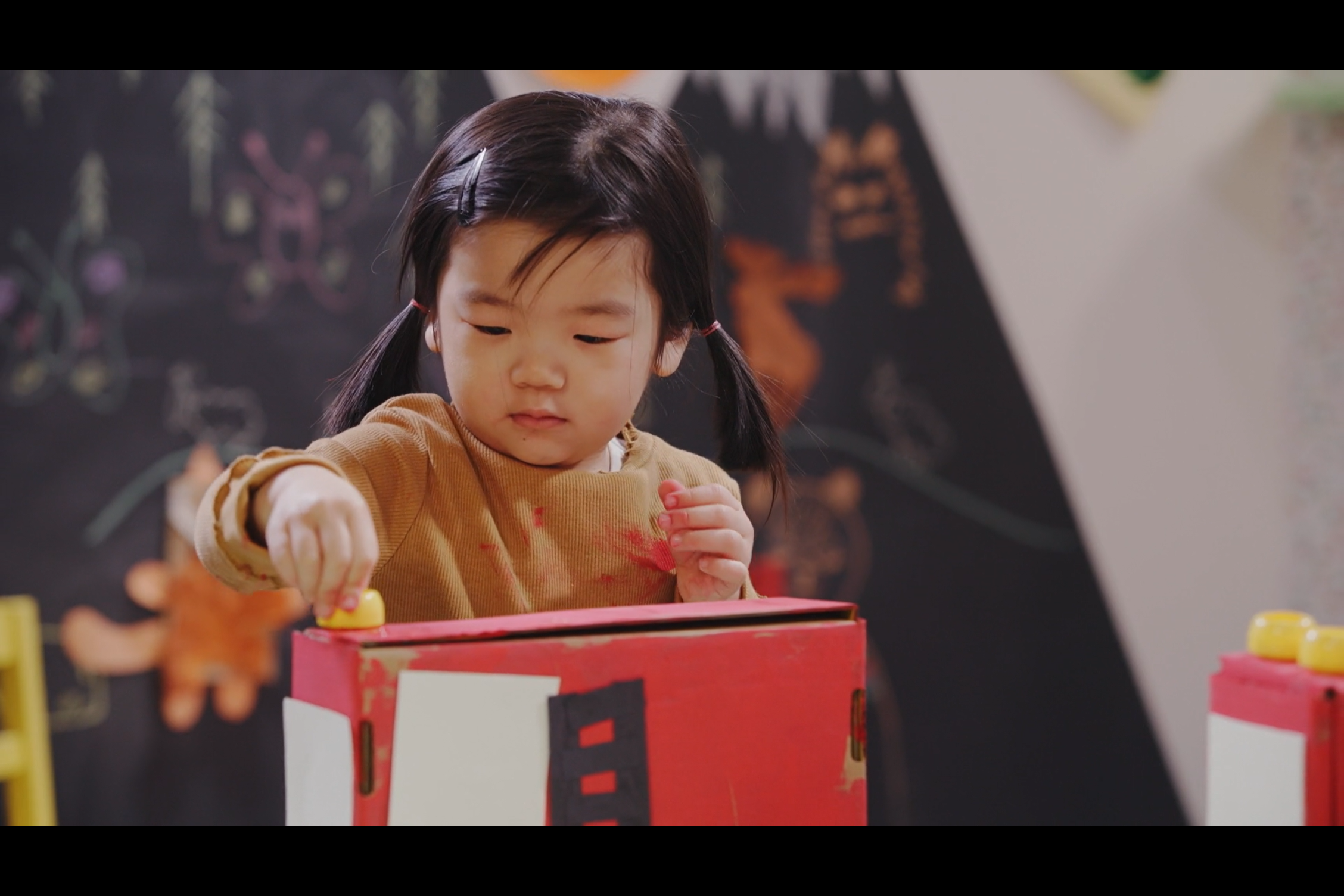 Cardboard Box Firetruck | Puffy Paint Cupcake