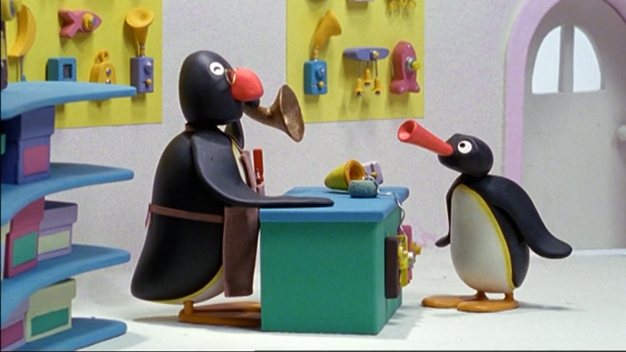 Pingu and the Doorbell | Balancing Act
