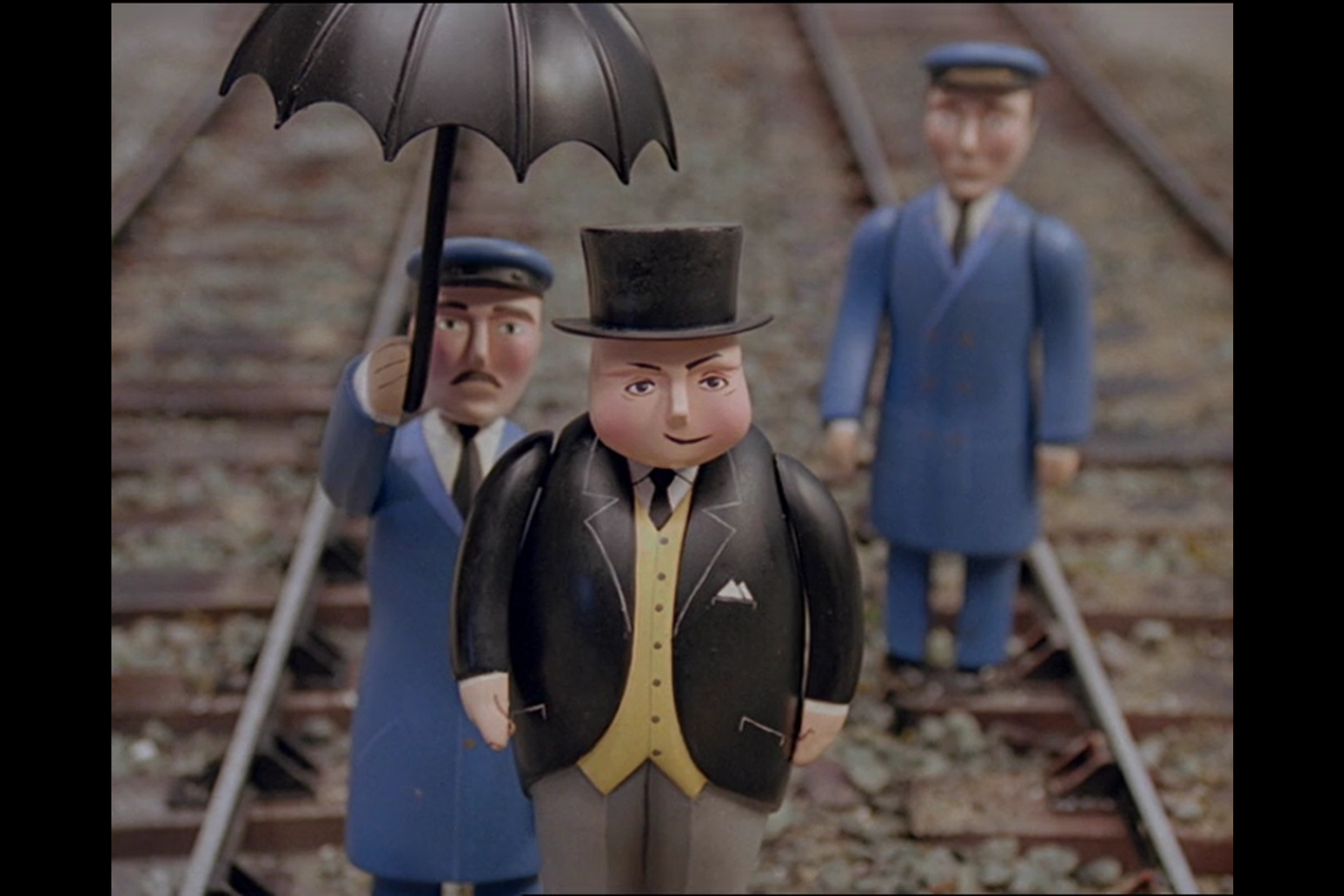 Henry & the Elephant | Paint Pots & Queens