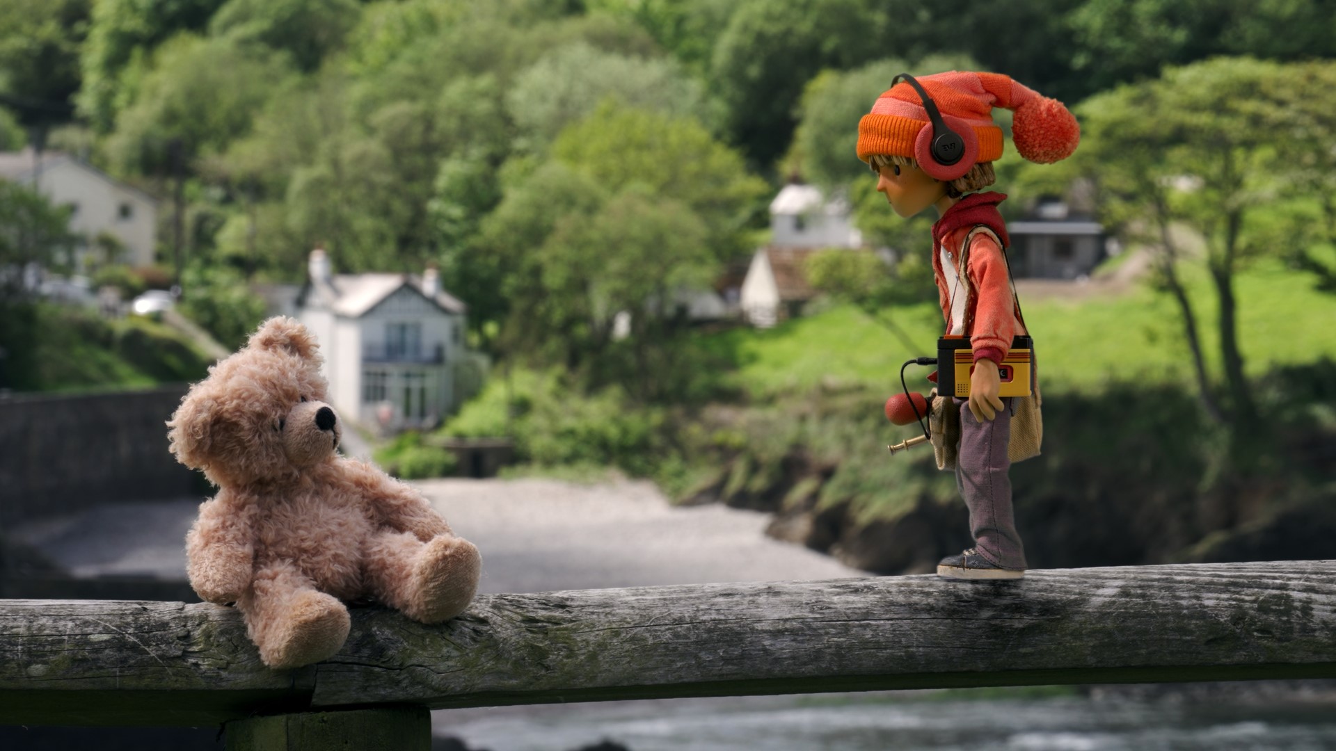 The Lost Bear | Mole's Big Plant