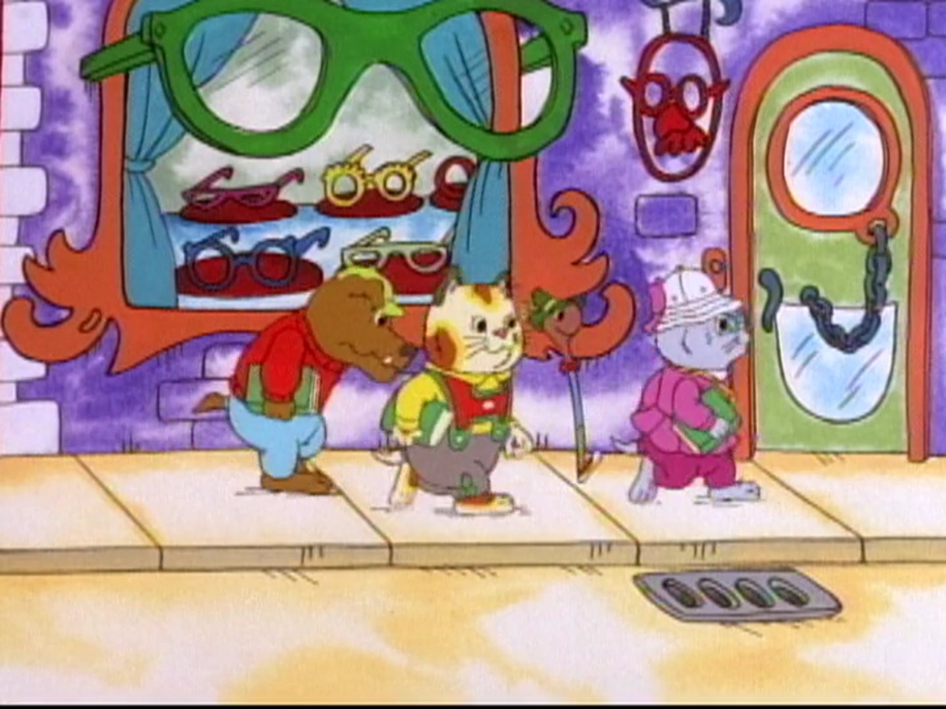 Billy Dog Gets Glasses; Cordelia's Debut; Lowly Joins the Circus