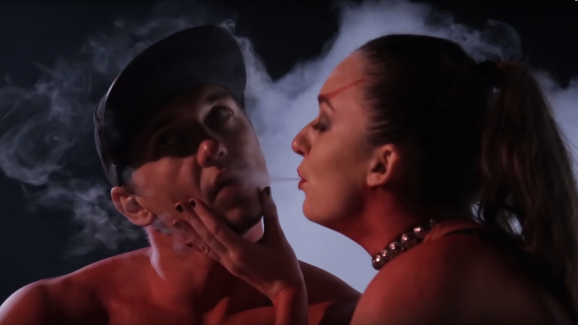 Obszon Geschopf - Sex In The Crypt