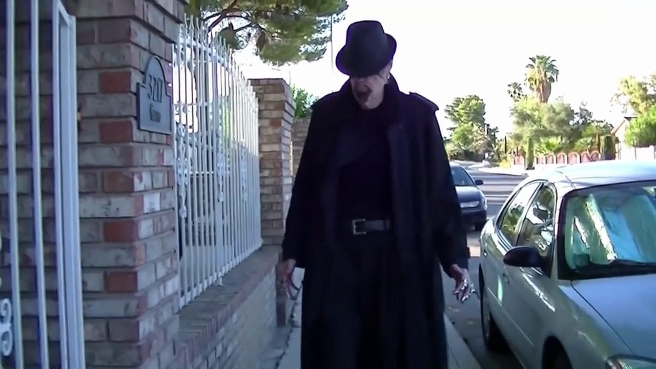 Paranormal Extremes: Text Messages from the Dead