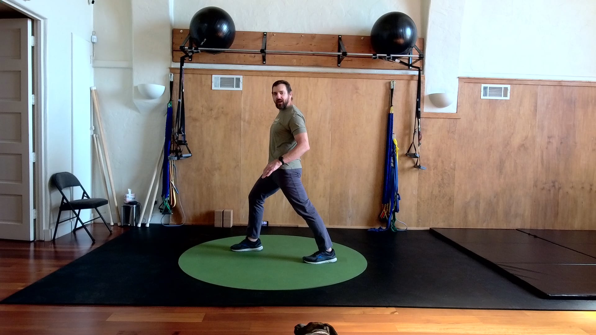 Redefining Movement class today is about your low back’s BFF = your hips. Play along with this Whole Hip Stretch flow to make yo