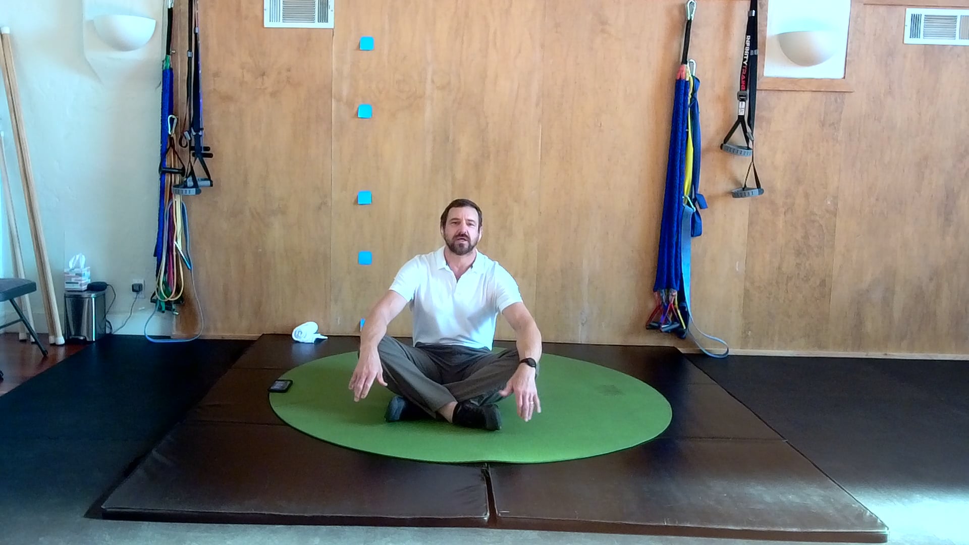 Redefining Movement class today is to help your tech-neck, zoom-headache, posture, and whole body. Your neck is connected to the