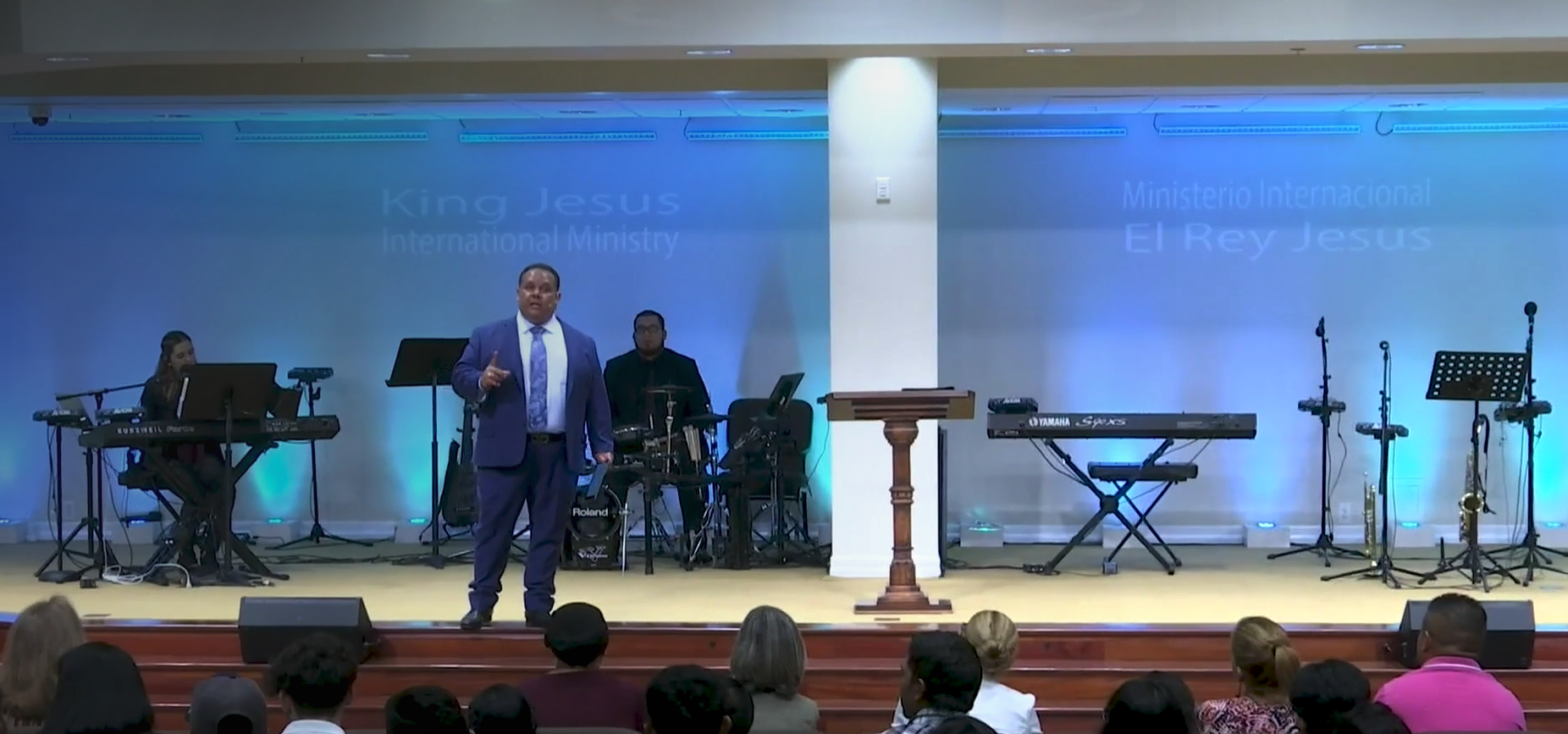 Pastor Tommy- Las Armas de Nuestra Milicia