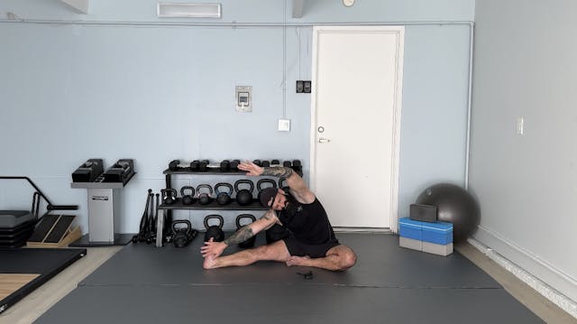 Short Class 133: Spine Lateral Flexio...