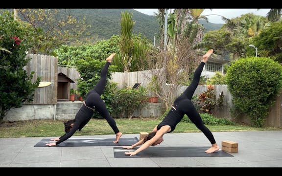 Core Focused Flow | Tara + Nikita 