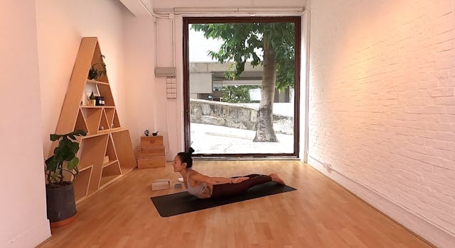 Sculpt (Back) I Cristina