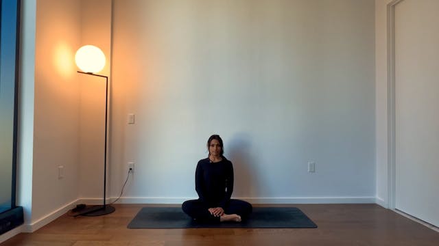Lazy Day Yoga | Nikita