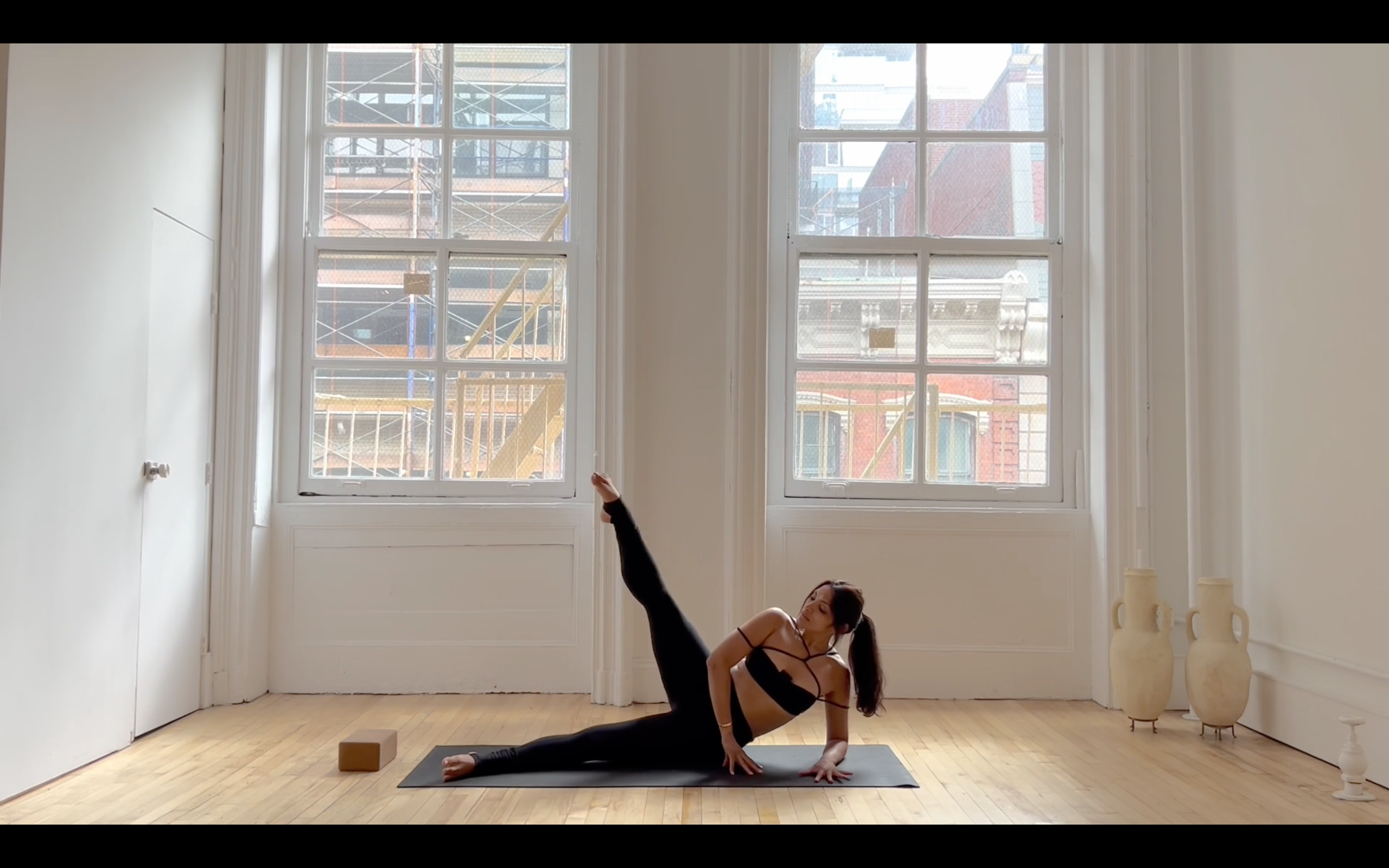 Lazy Day Sideline Sculpt | Nikita