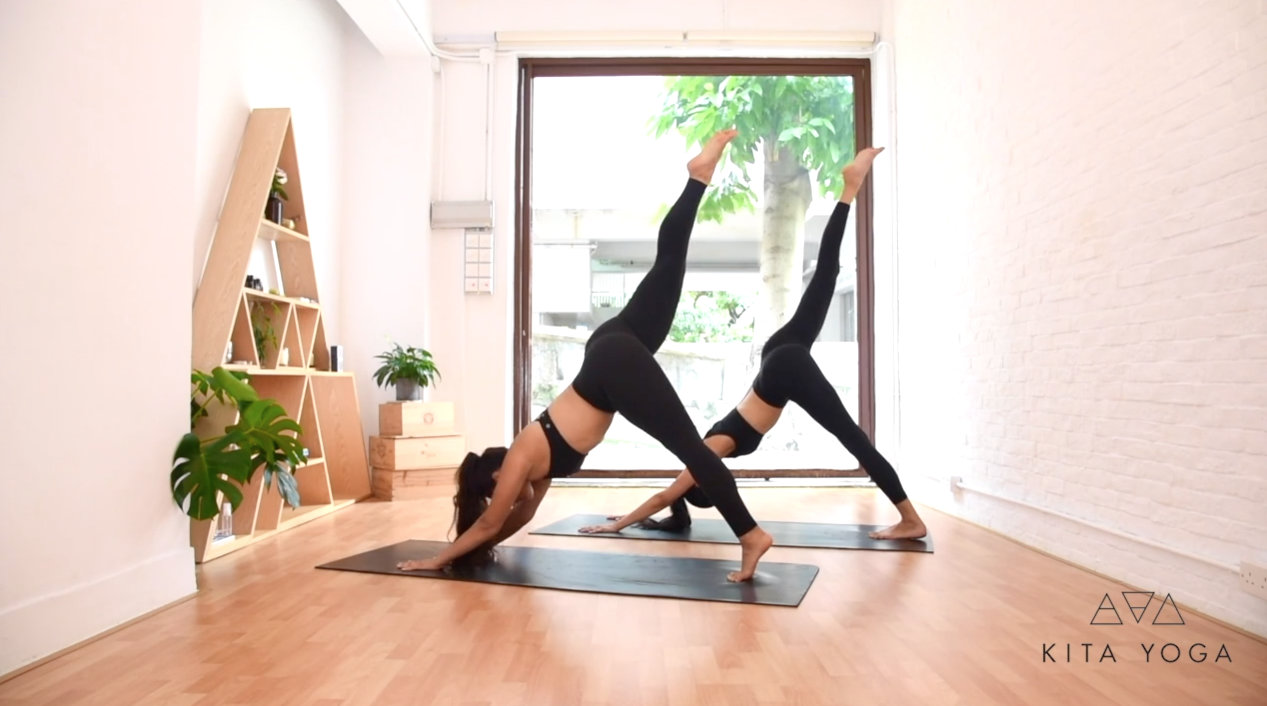 Find Space Mini Class | Nikita & Natalie