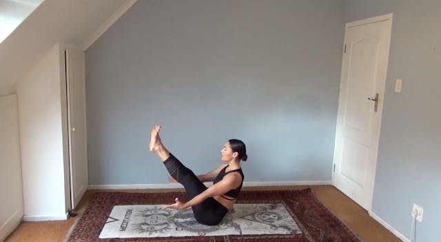 Strong Dynamic Practice | Roxanne