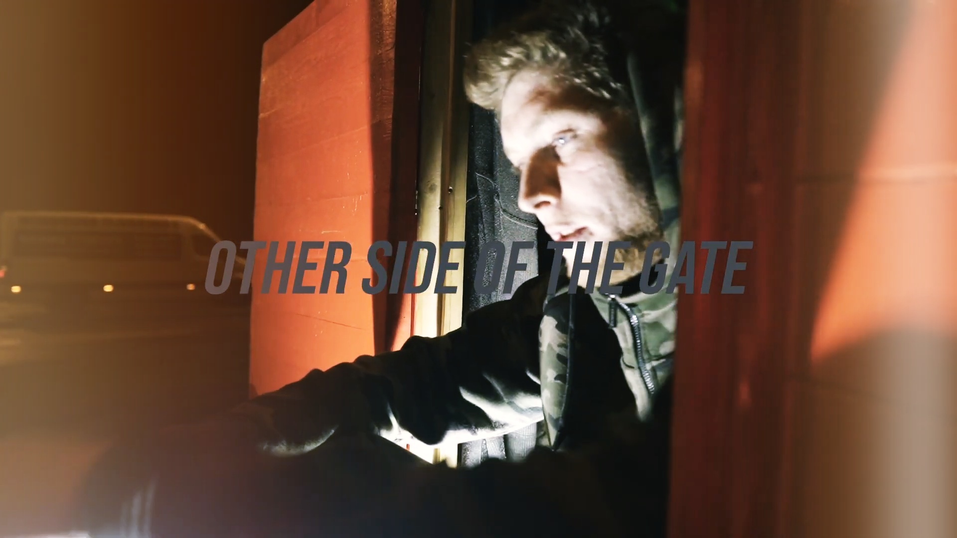 Crewz B - Other Side of the Gate ! Ft Mr T !