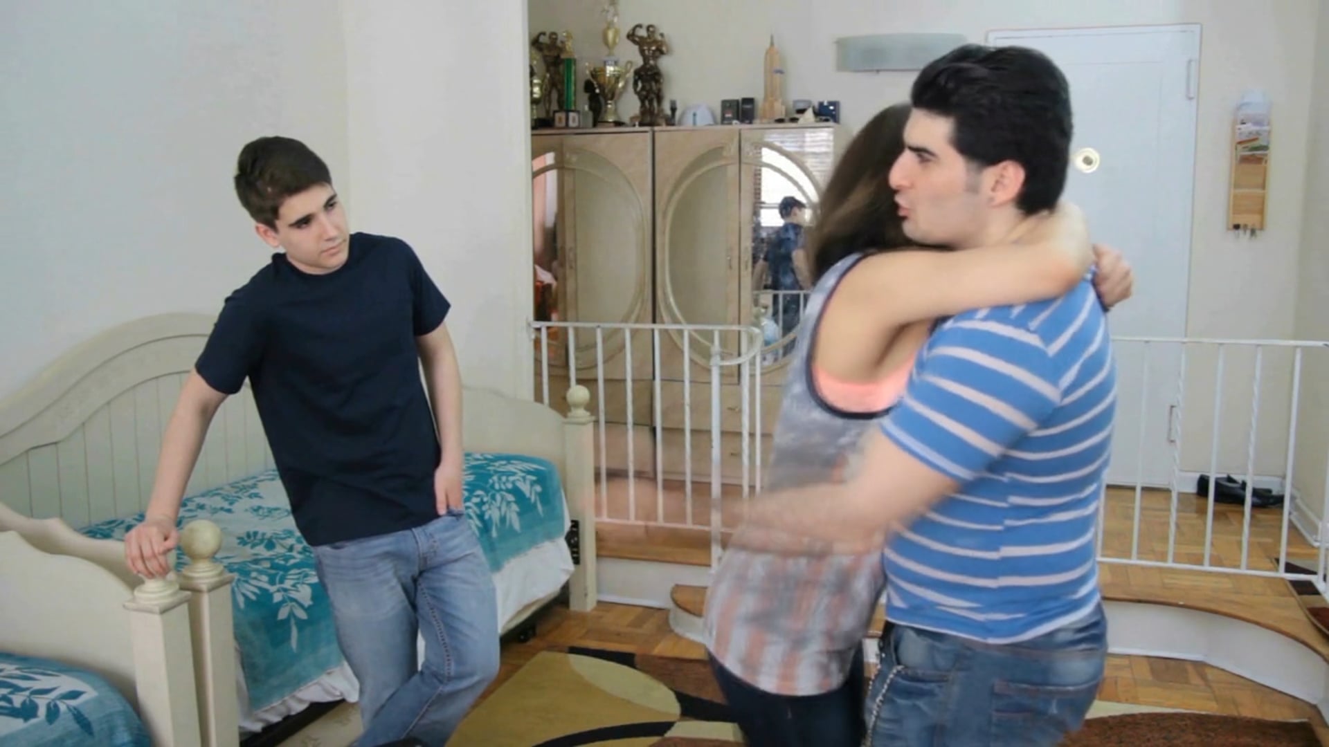 The Shalom And Lior Show Episode 2 - The Roommate