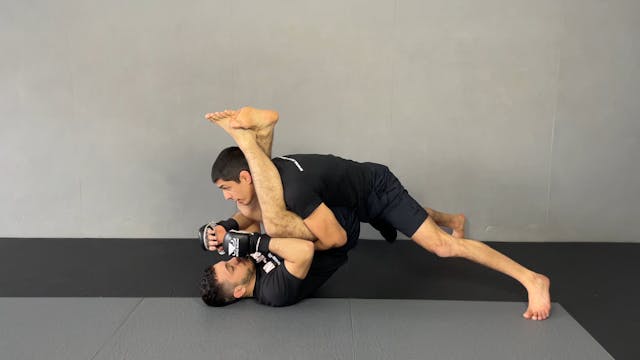 DRILL FOR OPEN GUARD TOP DOUBLE UNDER...