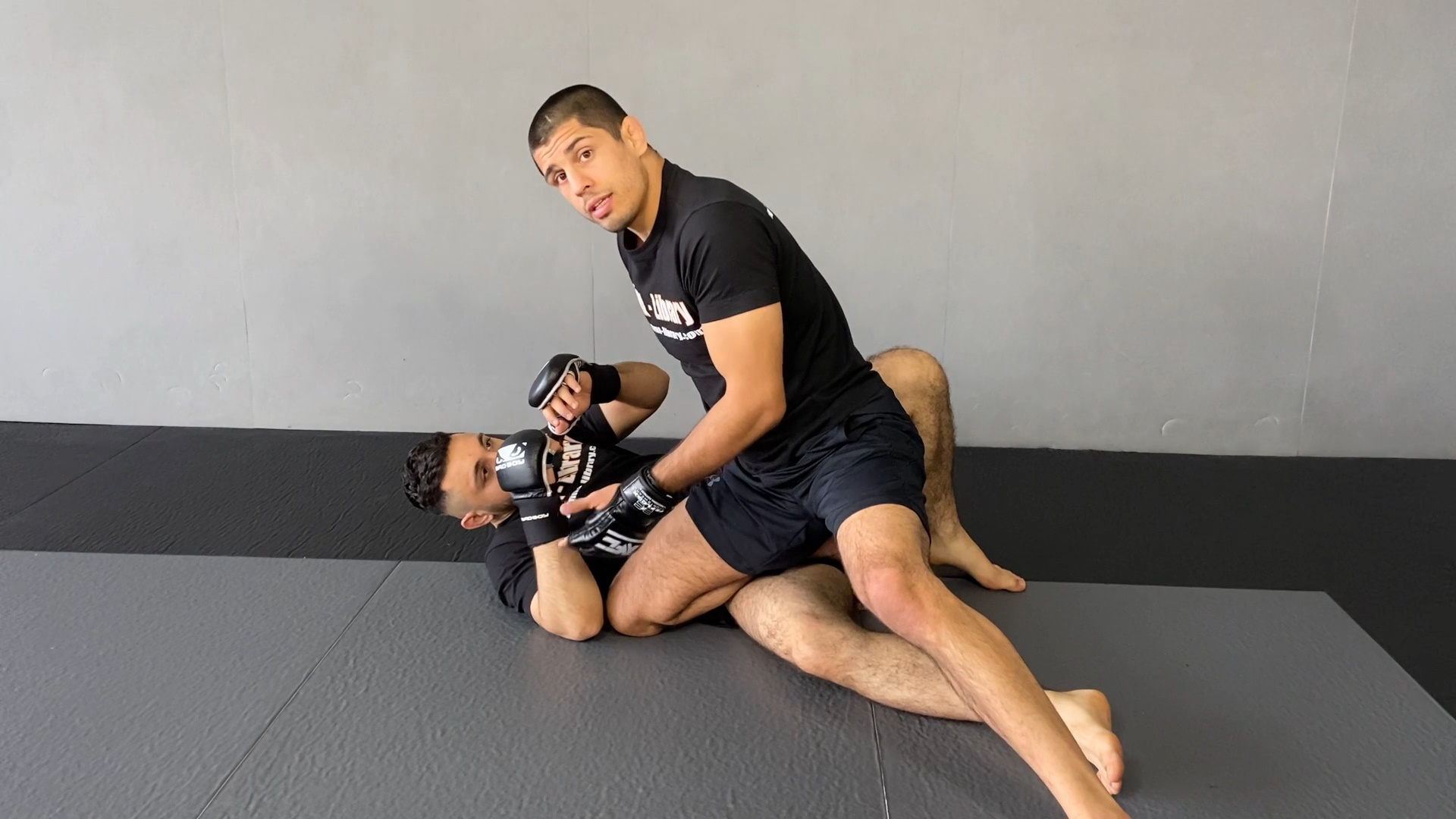 MOVEMENT FOR SHIN CROSS PASS