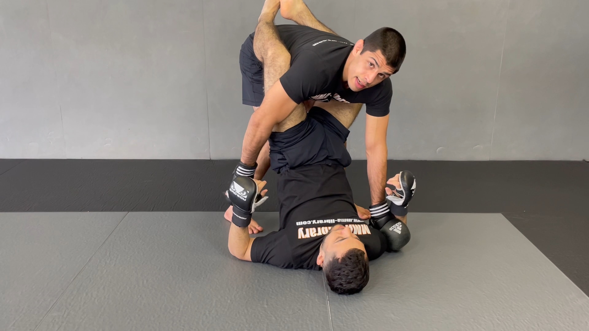 Drill for Closed Guard Guard Opening 