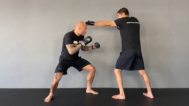 DRILL FOR SINGLE LEG HEAD OUTSIDE ENTRY REACTIVE JAB