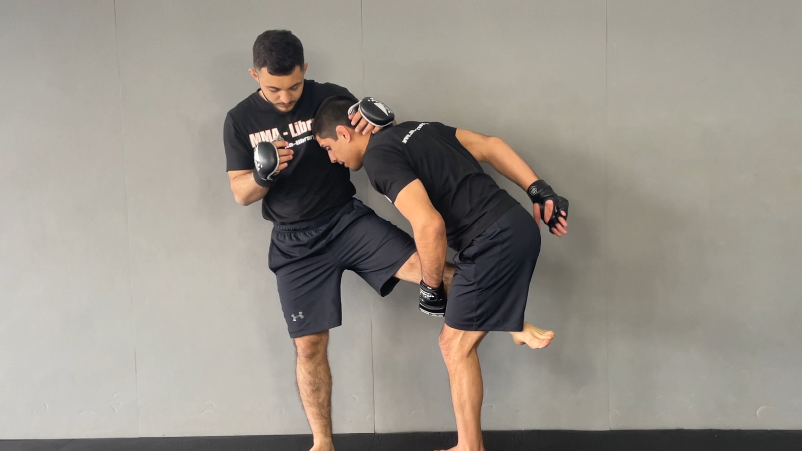 Drill für Single Leg Head Inside Running the Pipe 