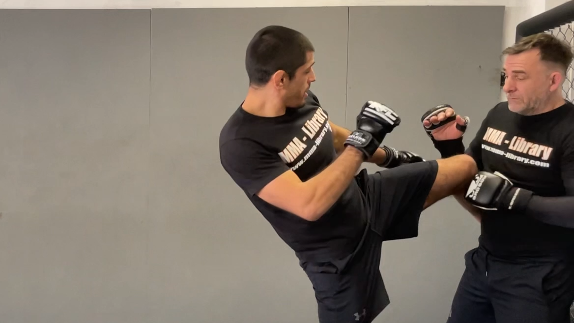 DRILL FÜR BLITZ OFFENSIVE COMBINATIONS