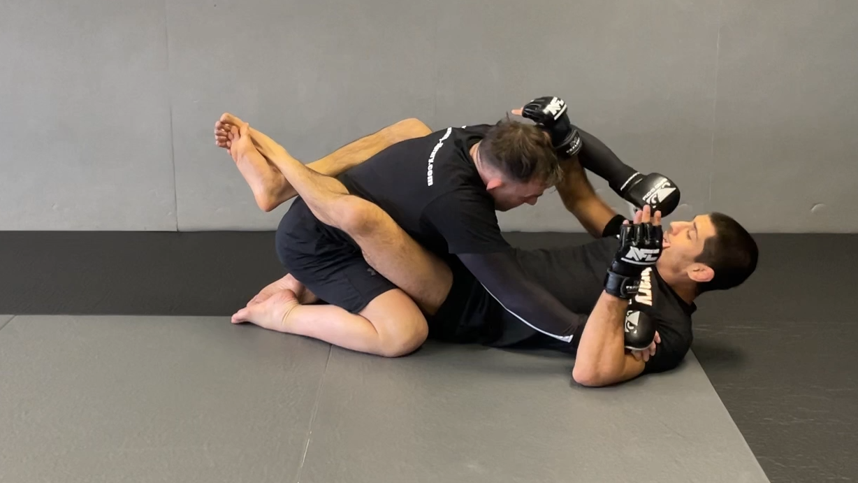 APPLICATION FÜR CLOSED GUARD SPARRING 1