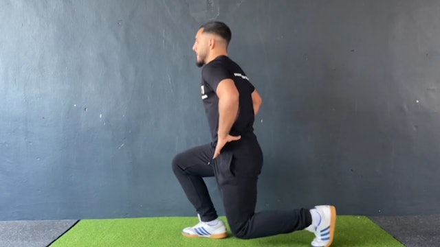 JUMPING LUNGE