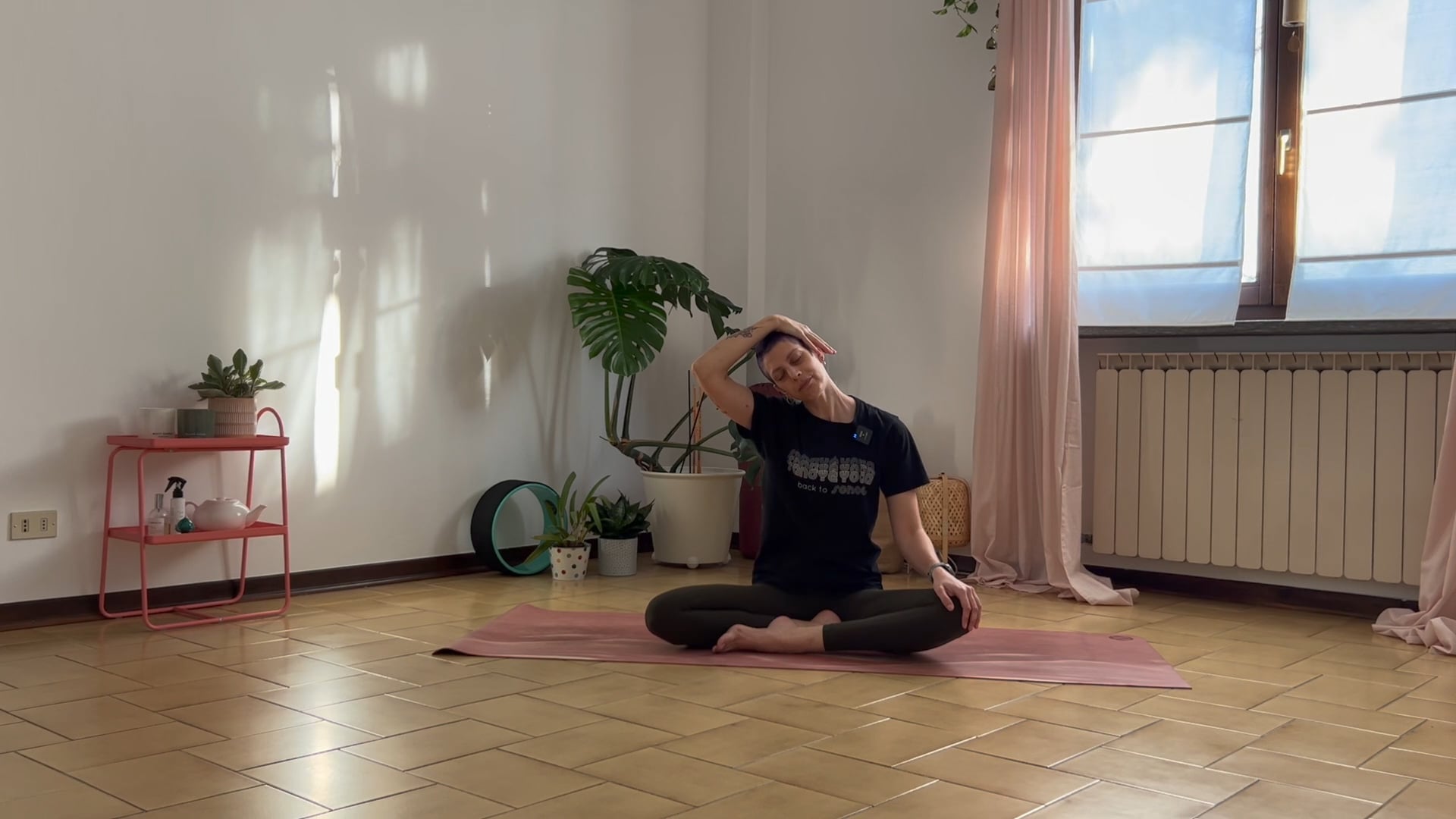Slow Flow - Torsioni e allungamenti a terra