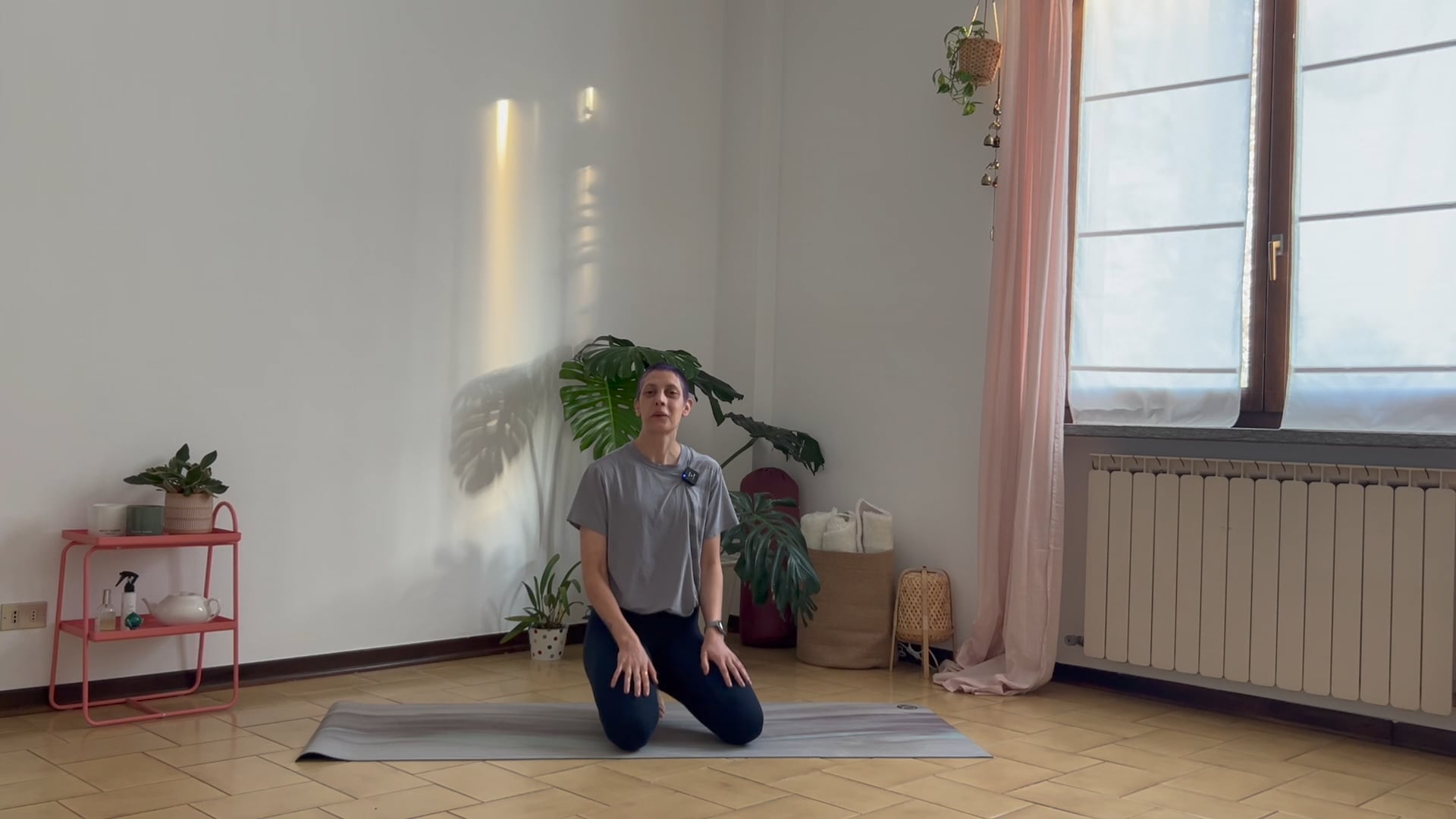 Slow Flow - Sequenza senza appoggiare le mani a terra