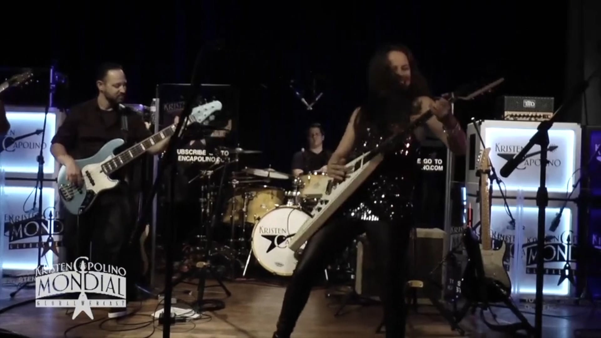 Mondial I Green Grass & High Tides