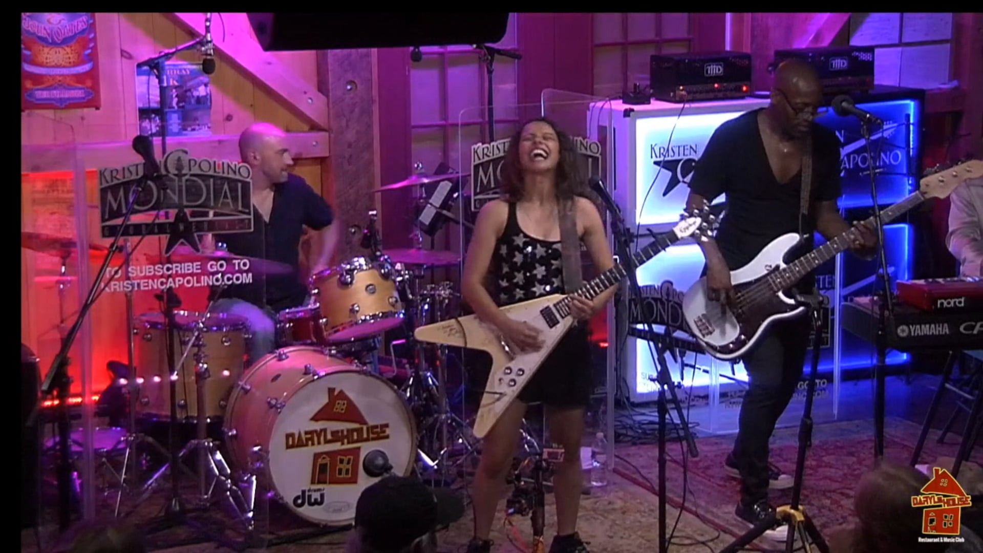 Mondial V These Days