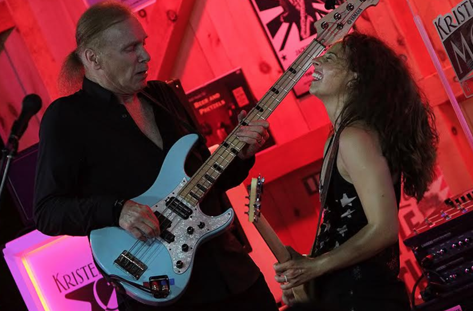 Mondial V 7/31/2019 Daryl's House Club W/ Billy Sheehan