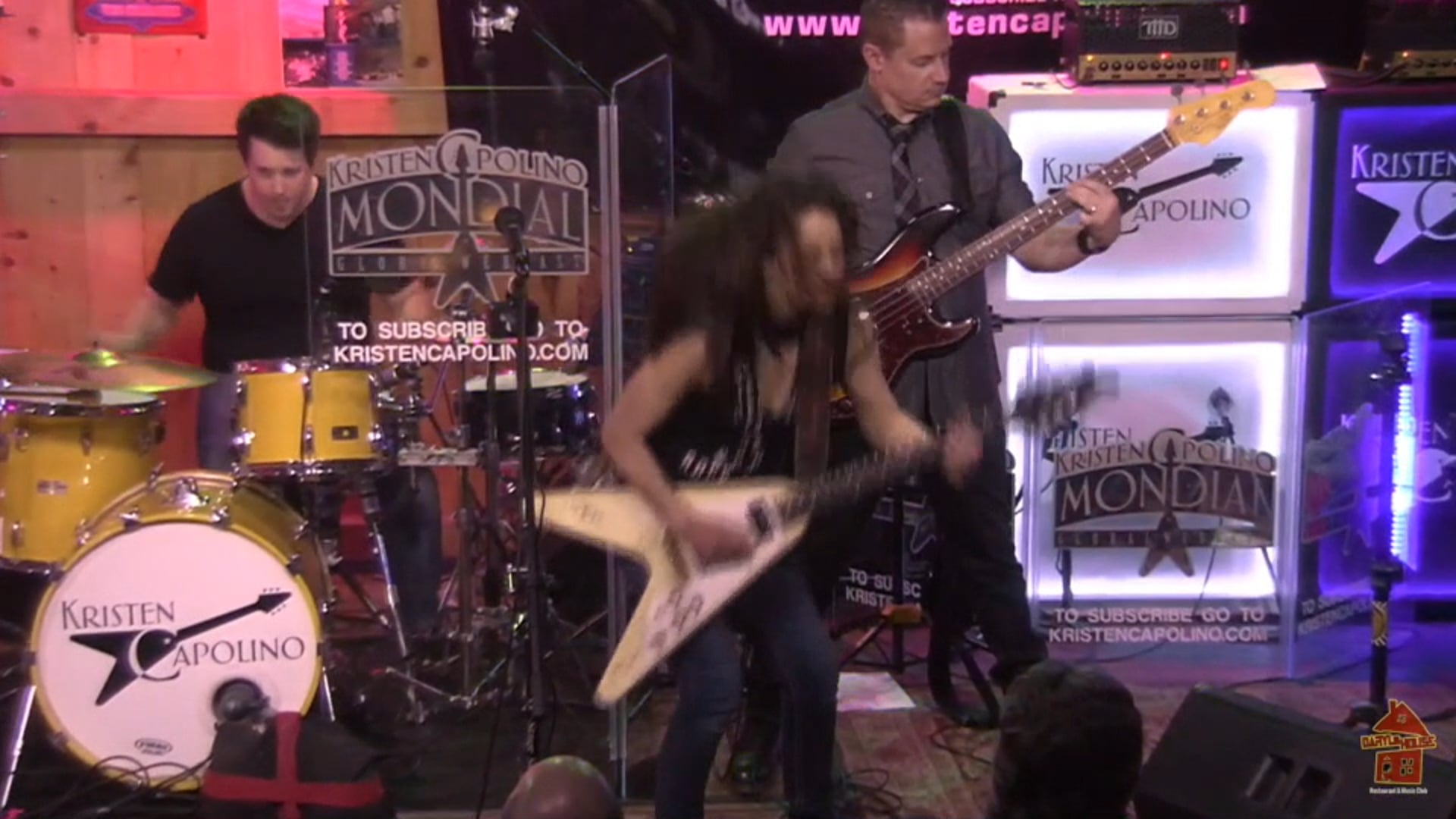 Mondial II Butterfly