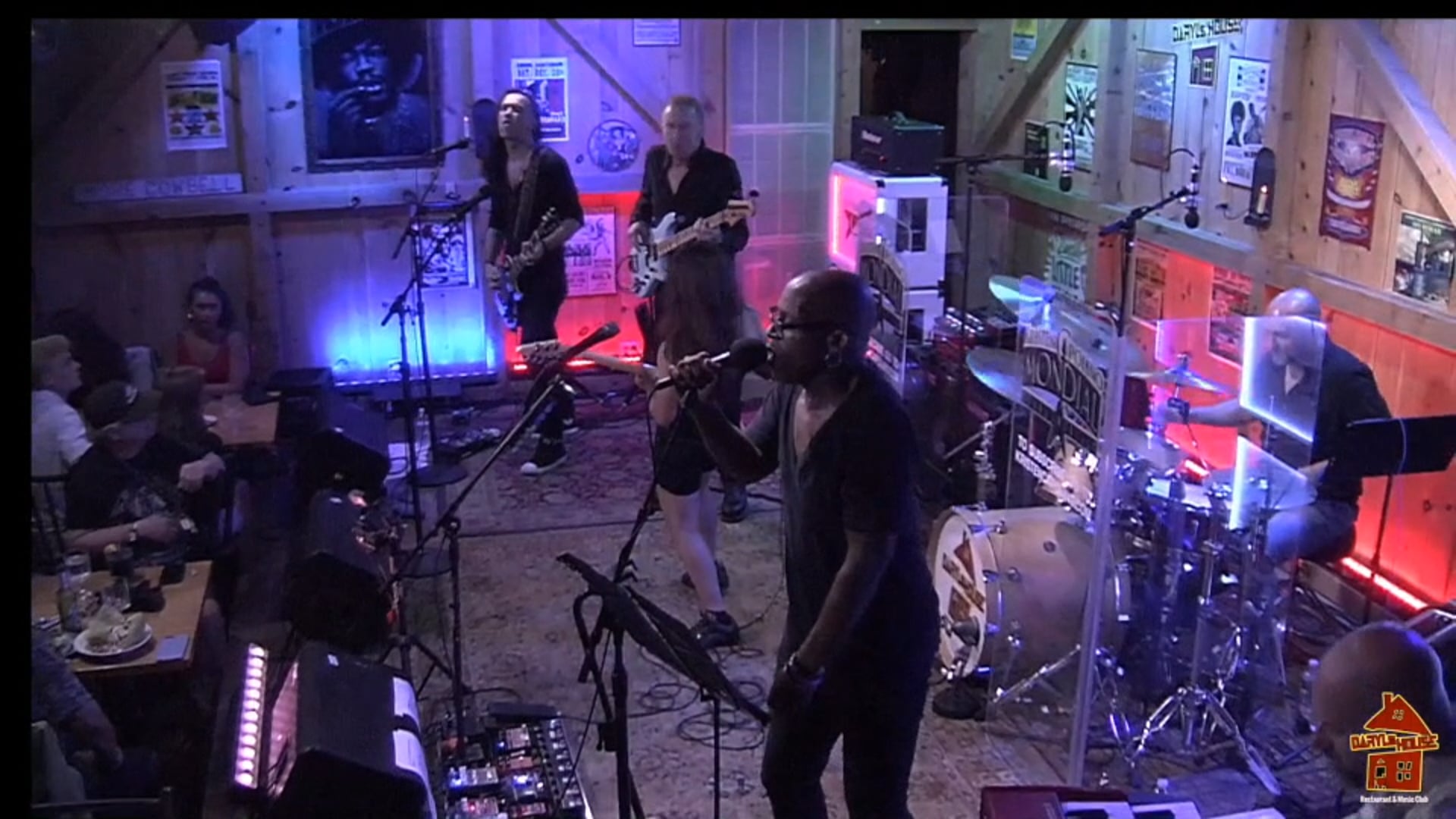 Mondial V Are You Gonna Be My Girl W: Billy Sheehan