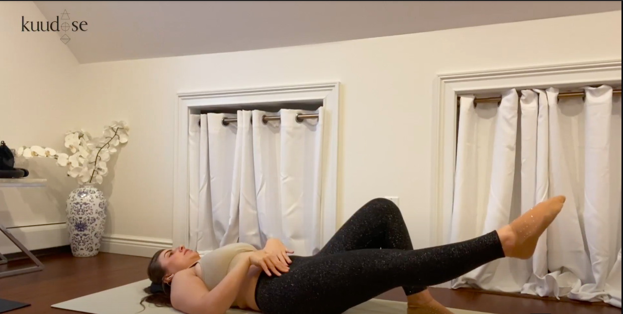 11 Minute Full Body Pilates by Eliza (Pre/Post Natal Friendly)