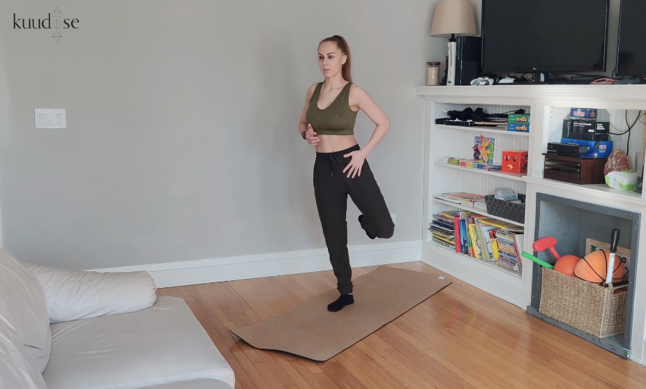 6 Minute Hip Stretches for Better Mobility (All Levels)