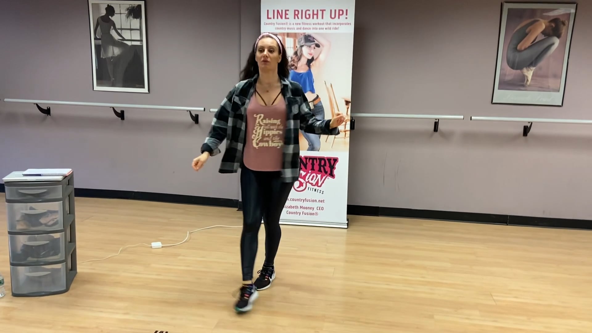 Intro: "Mr. Lonely" Line Dance