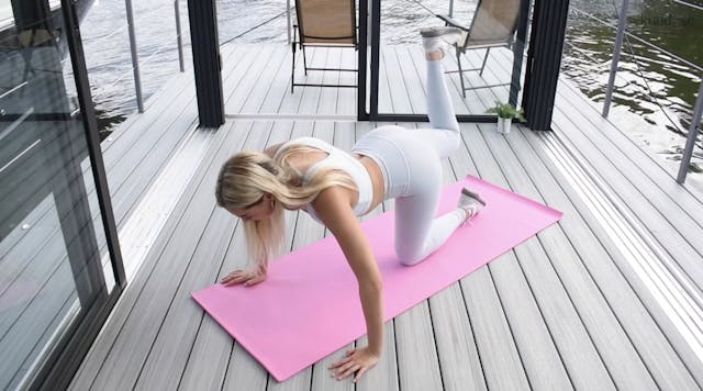 5 Minute Lower Body Burn