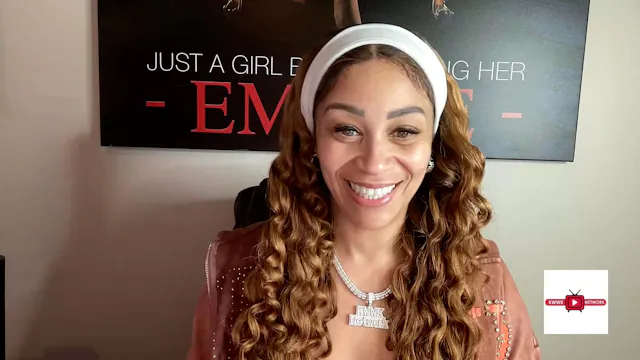 111. Live with Keisha