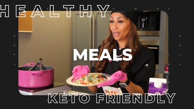 2. Salmon and Shrimp Alfredo