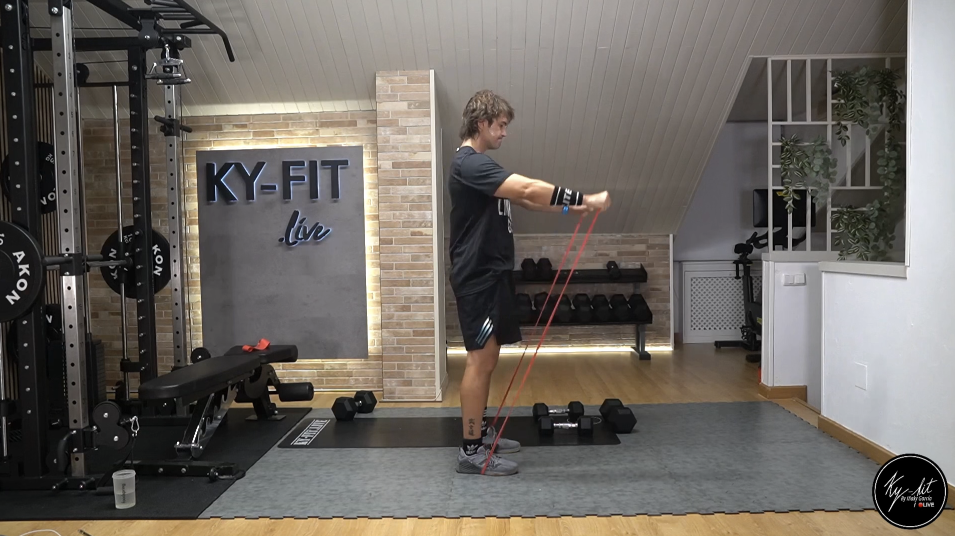 FUERZA - 465 - 01/09/25