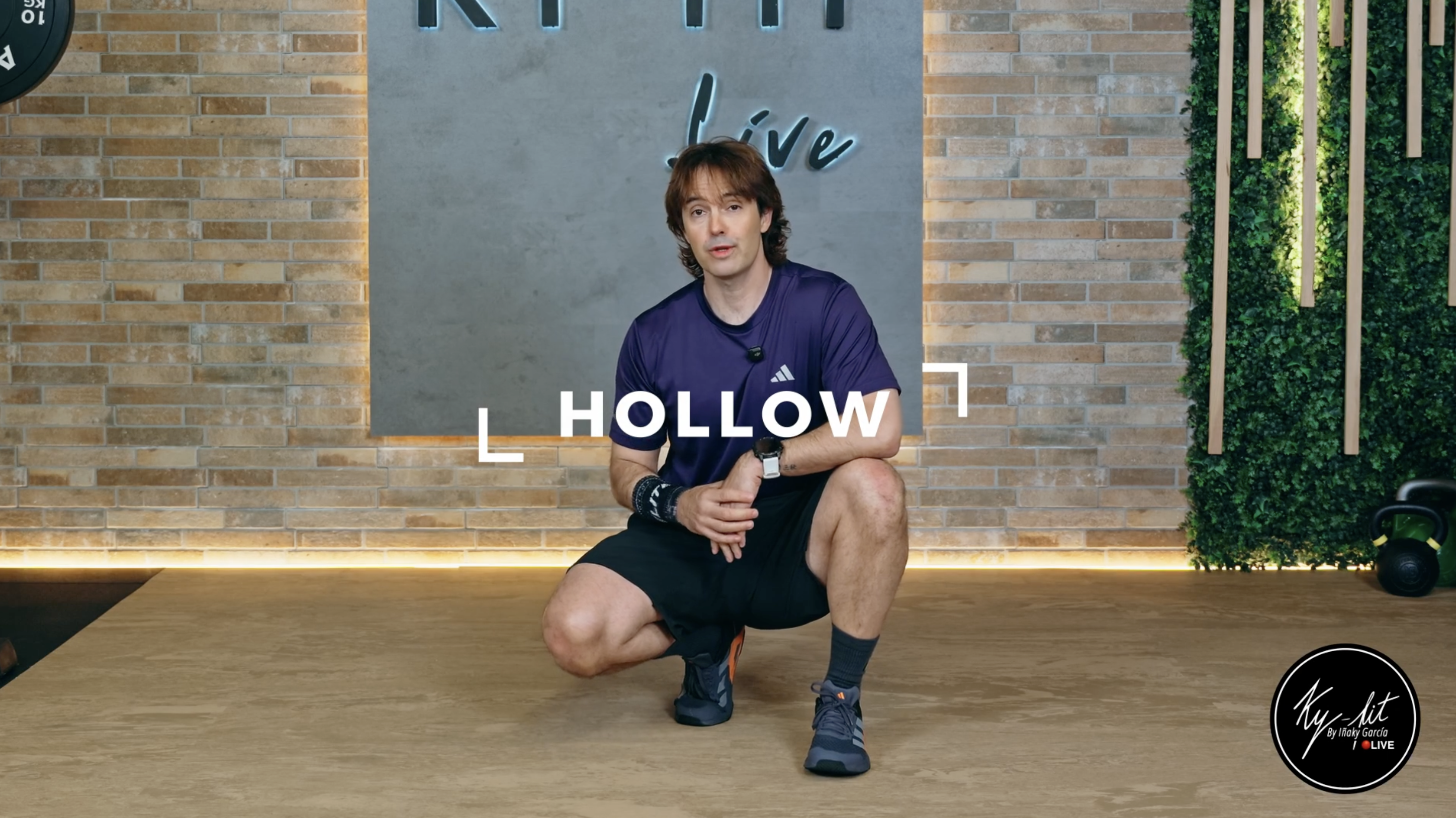 14 | Hollow | TÉCNICA
