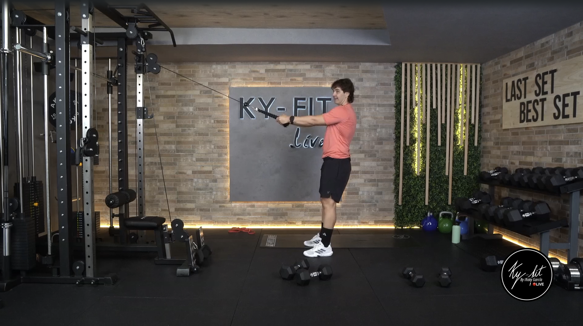 FUERZA EXTRA - 08 - DICIEMBRE 2025