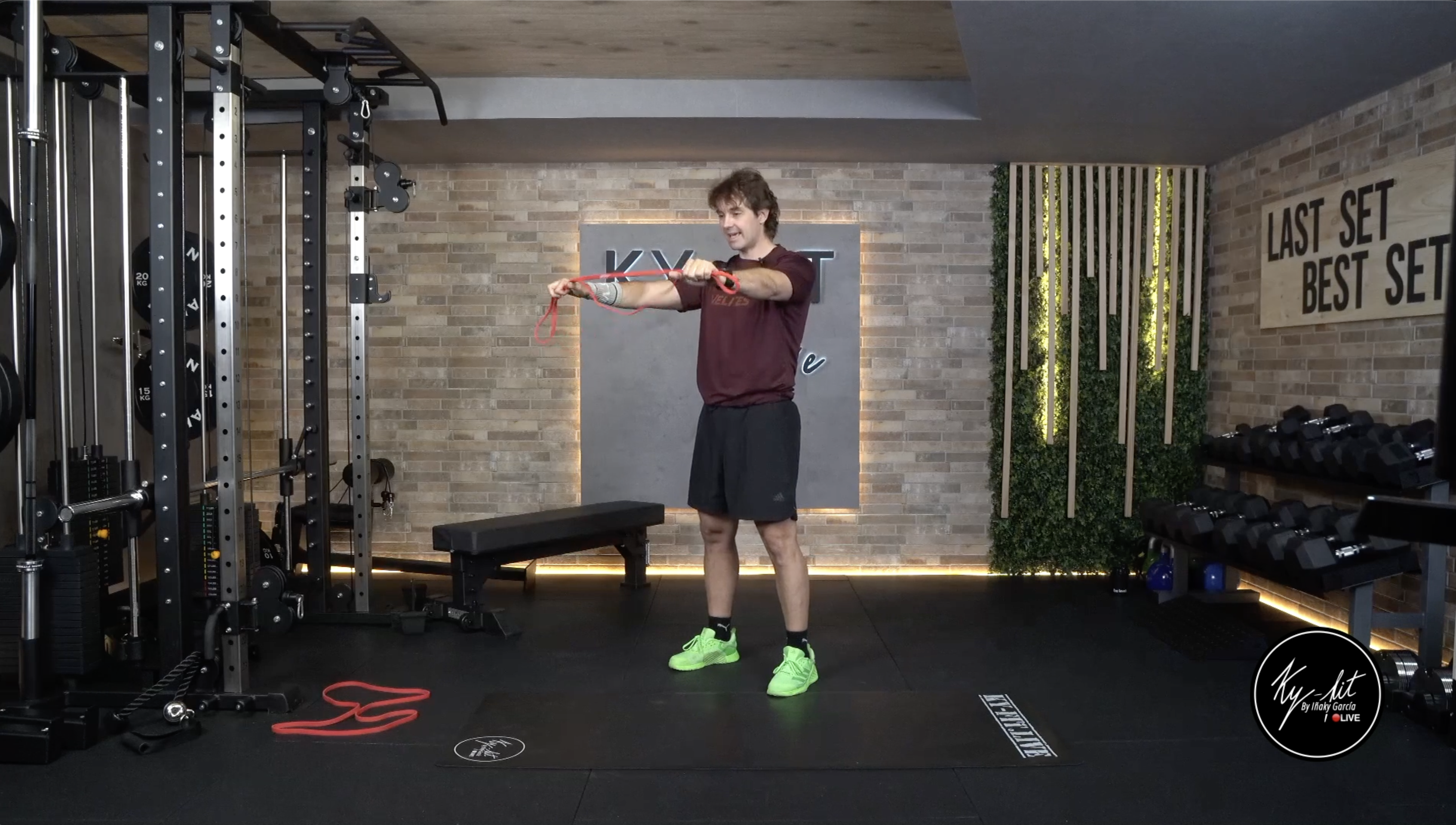 FUERZA - 485 - 10/11/25