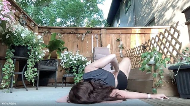 Gentle Flow Yoga with Kylie June 16, ...