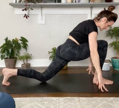 Lacuna Yoga Livestream with Keri Berg...