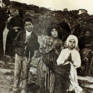 Fatima - Bonus Promotional Image 2