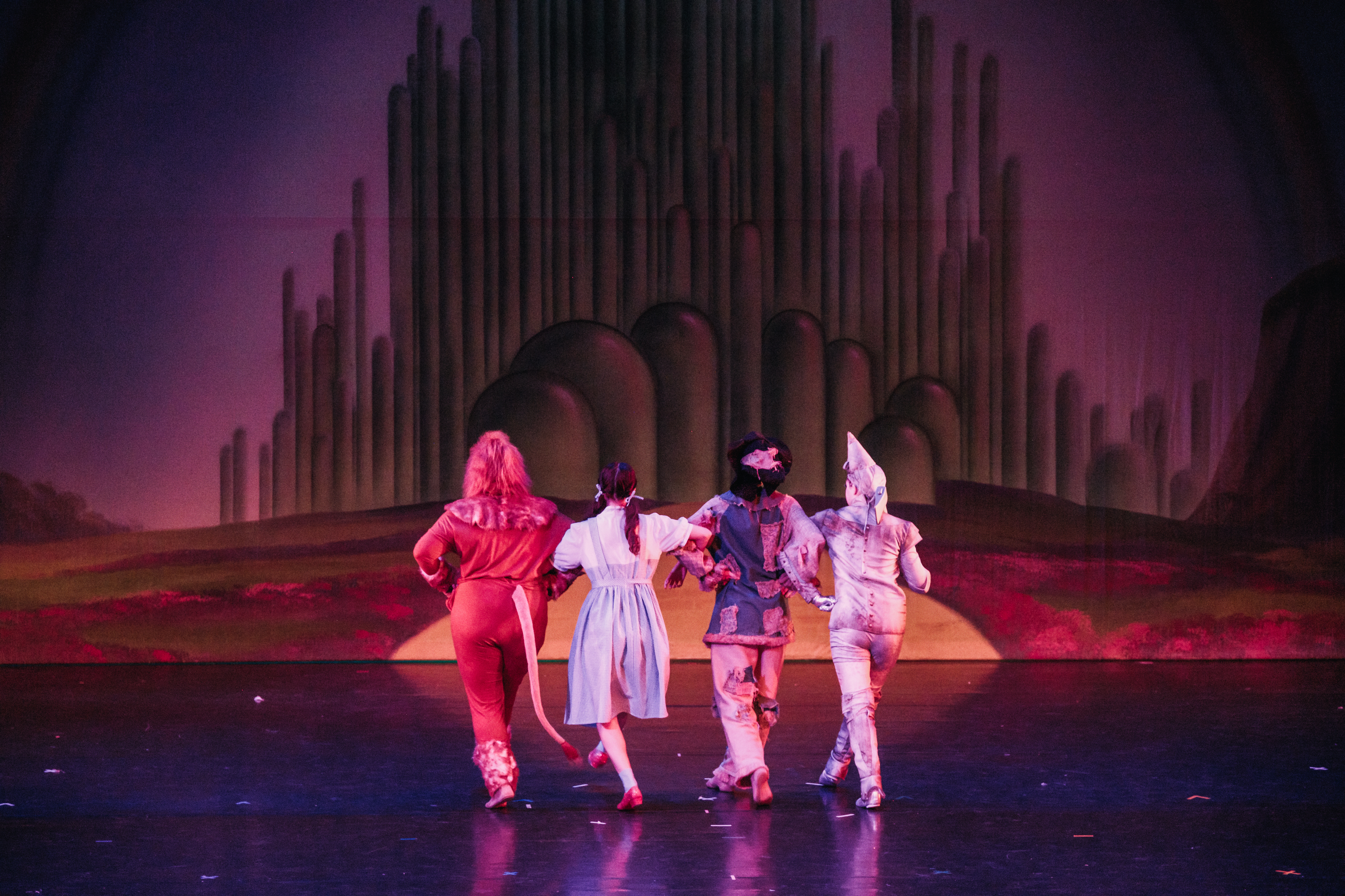 2025 DDA Wizard of Oz and On Broadway