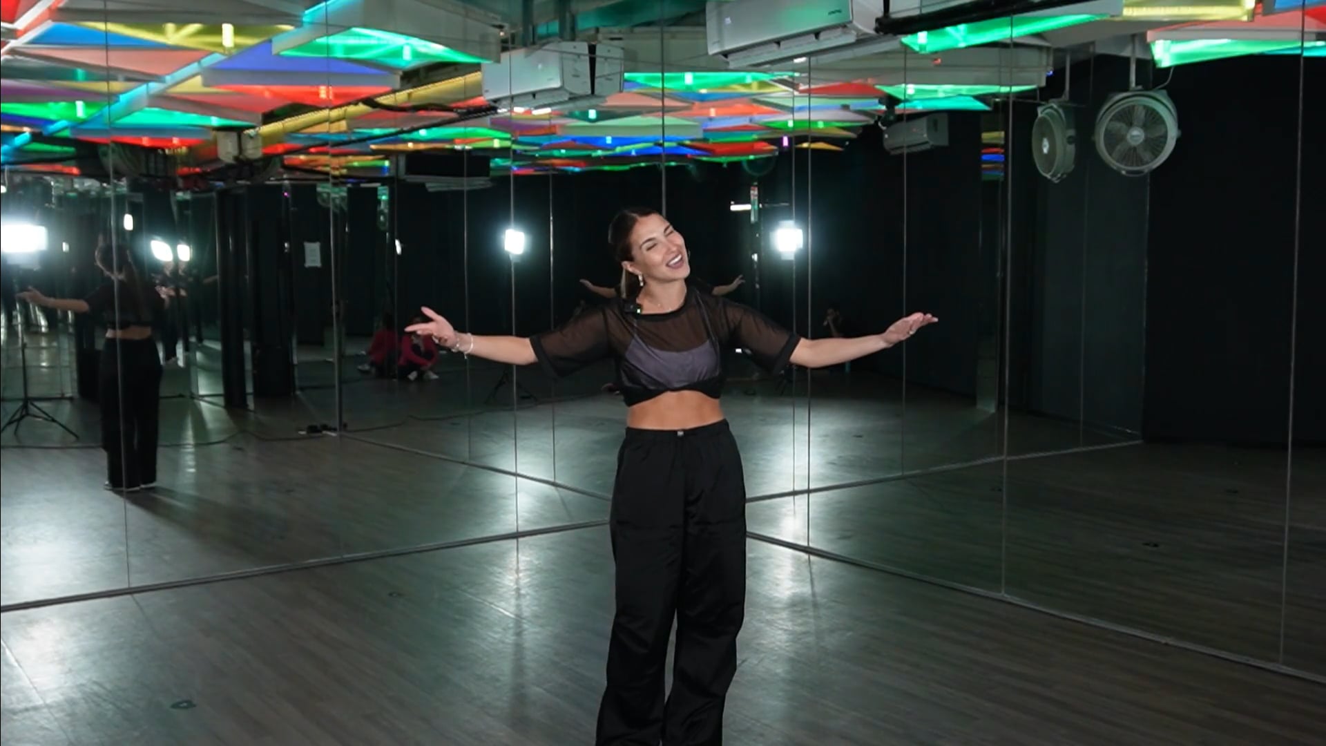 POWER MOVES WITH DANI